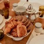 Couette-café Caormina